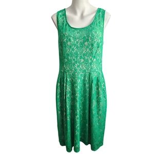 Betsey Johnson Kelly Green Lace Overlay Mini Dress Size 10